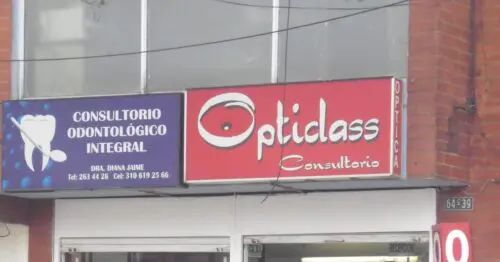 CONSULTORIO ODONTOLOGICO INTEGRAL CARRERA 77A 64C 39